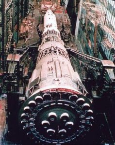The N-1, showing its 30 first stage engines.