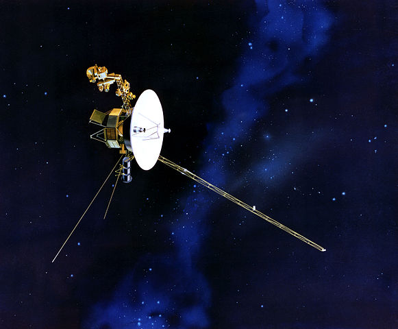 what year did voyager 2 launch